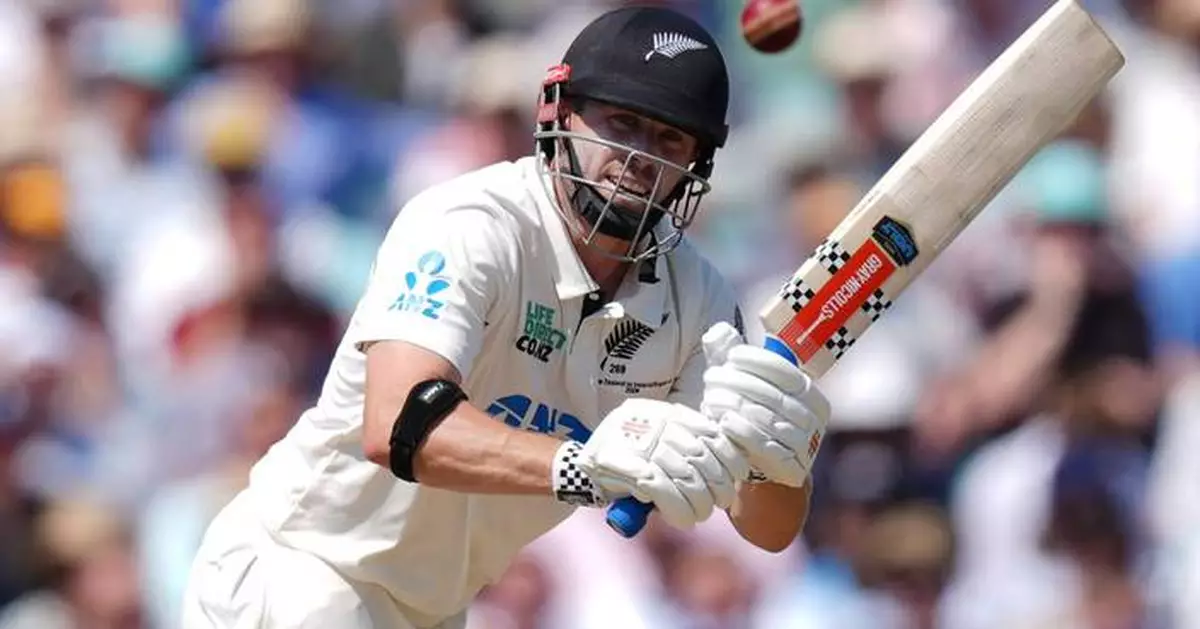 Nicholls and Ravindra steady New Zealand and extend lead over England to 194 at The Oval