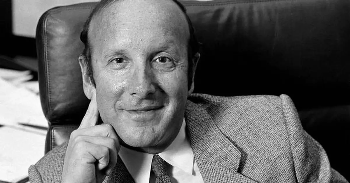 Star-maker Clive Davis to be honored at funeral. Here's how to watch