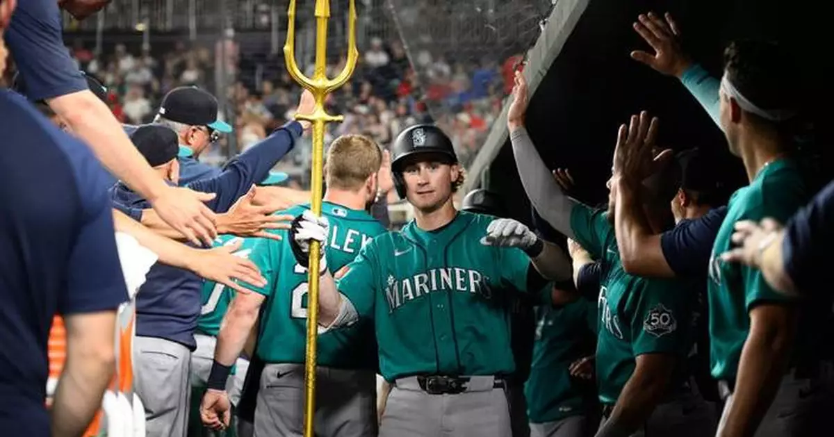 Colt Emerson homers as Mariners beat Nationals 10-2 after long rain delay
