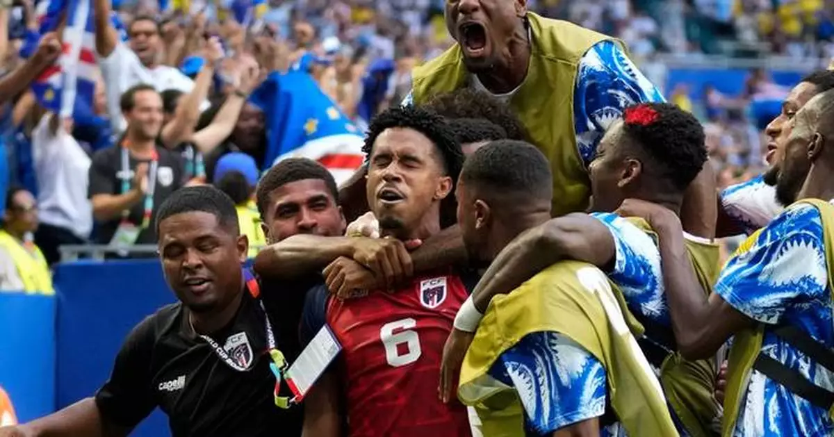 Another World Cup stunner: Cape Verde gets 1st goal of tournament and holds Uruguay to 2-2 draw
