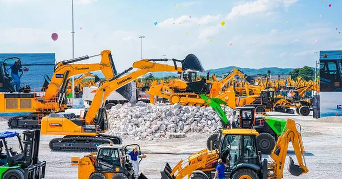 Embracing a Zero-Carbon Future | The 6th LiuGong Global Customer Day Held in Liuzhou