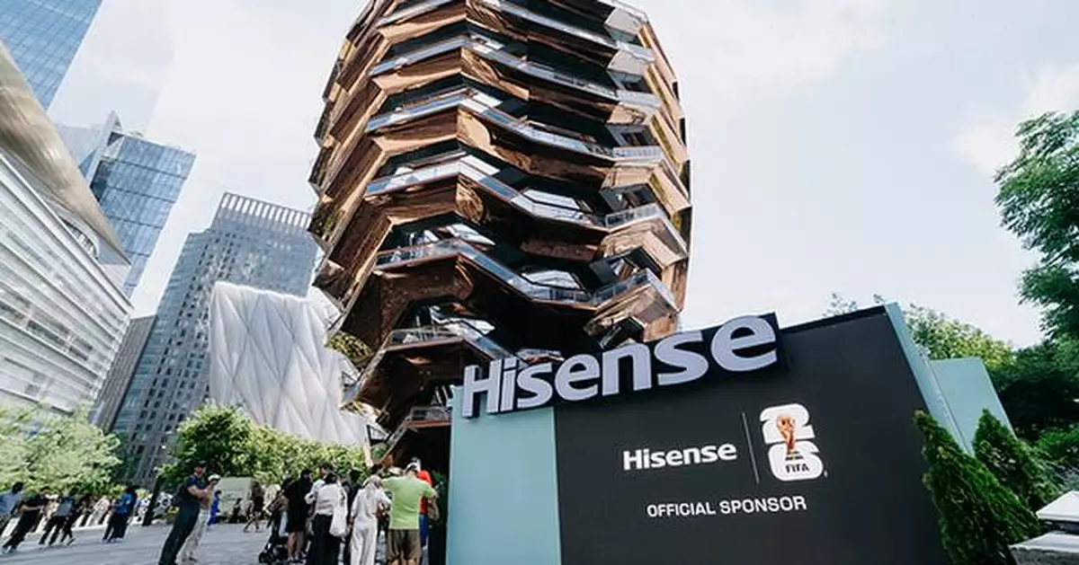 Hisense RGB-themed pop-up event lights up the new landmark of FIFA World Cup 2026™