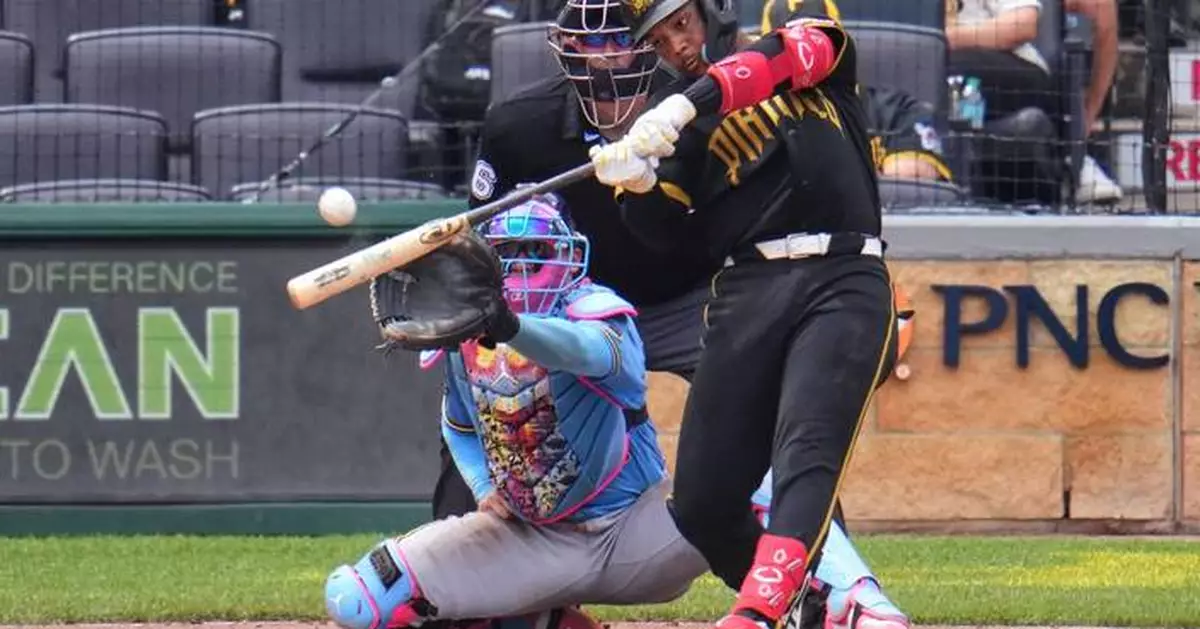 Esmerlyn Valdez's grand slam, two homers lead Pirates past Brewers 7-6 in first game of doubleheader