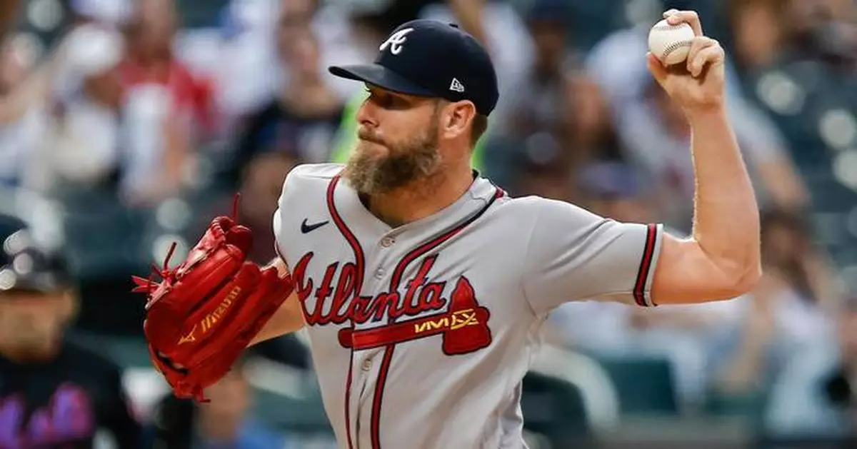 Sale dominates as Braves beat Mets 1-0 to split doubleheader