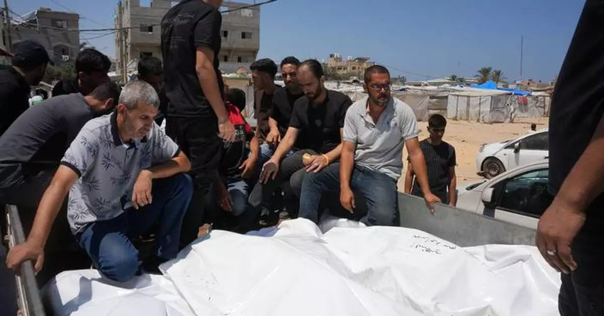 Israel ramps up strikes in Gaza with attack on police