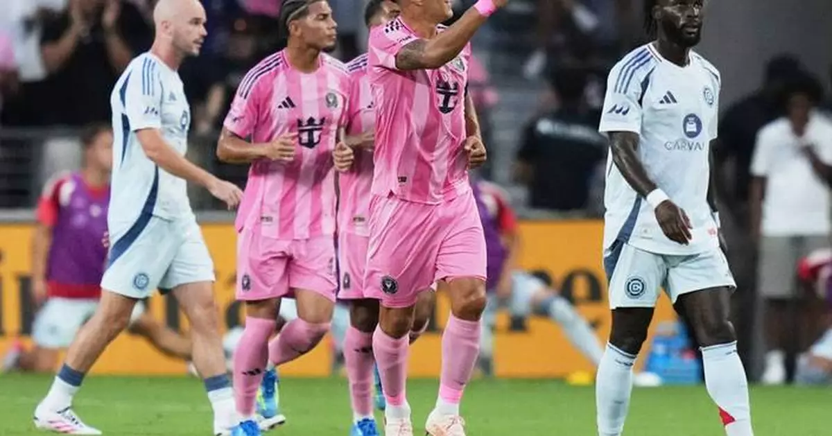 Preston Plambeck, Luis Suárez help Inter Miami beat Fire 3-2 without Lionel Messi