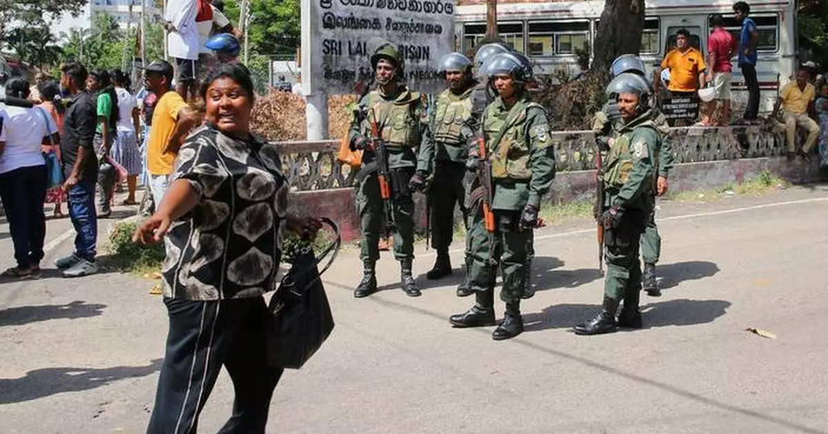 Clashes in Sri Lankan prison leave at least 25 dead and over 100 injured