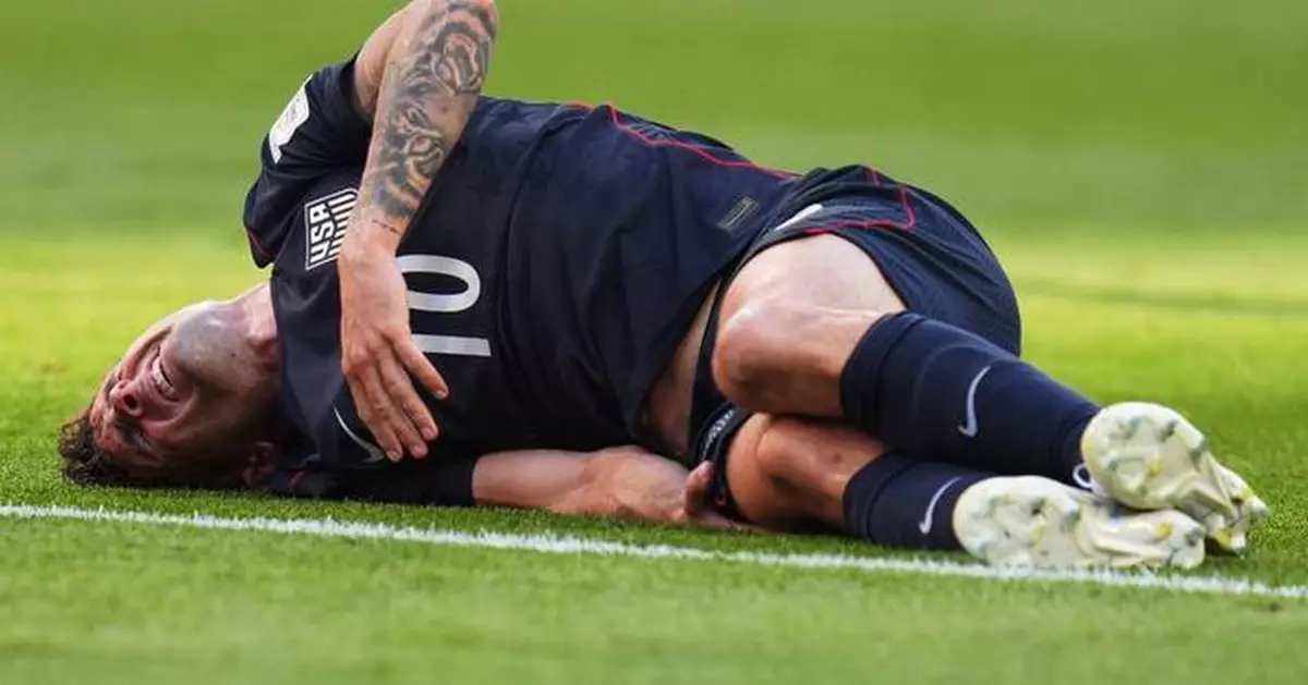A disappointing World Cup for Christian Pulisic as US star is scoreless and hobbled by injuries