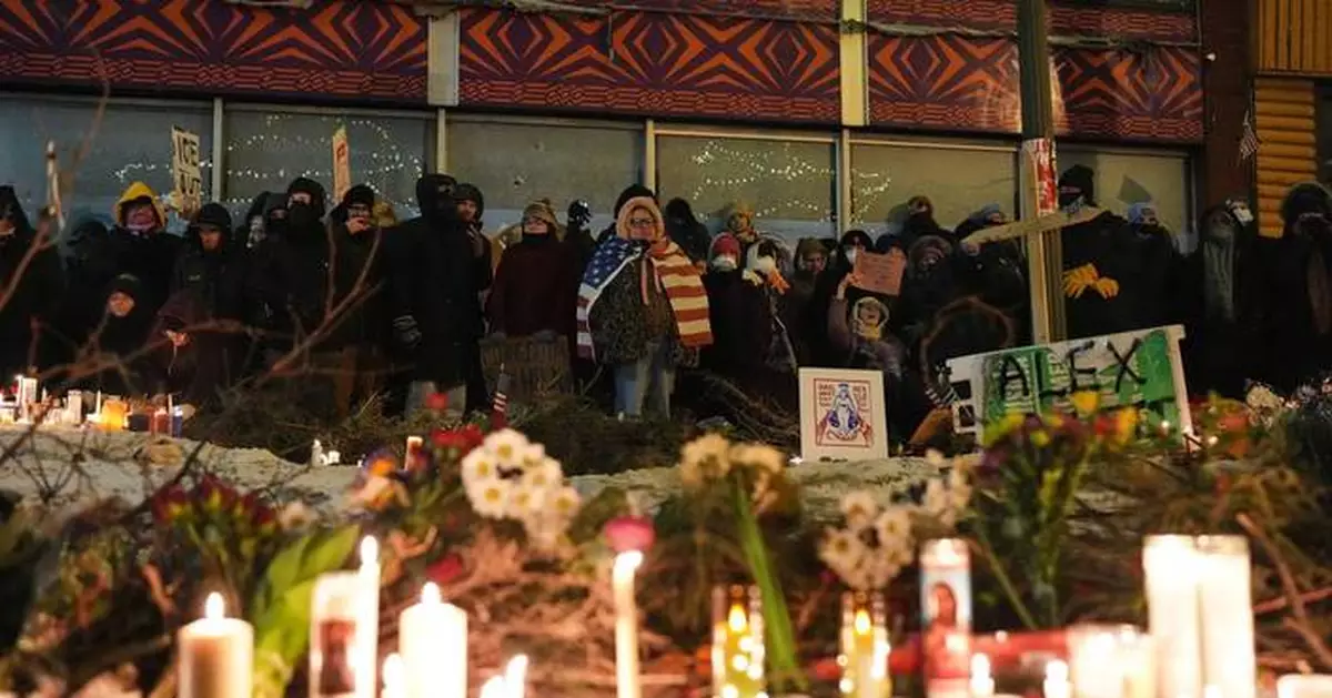 Houston shooting marks at least the 8th fatality in US immigration sweeps