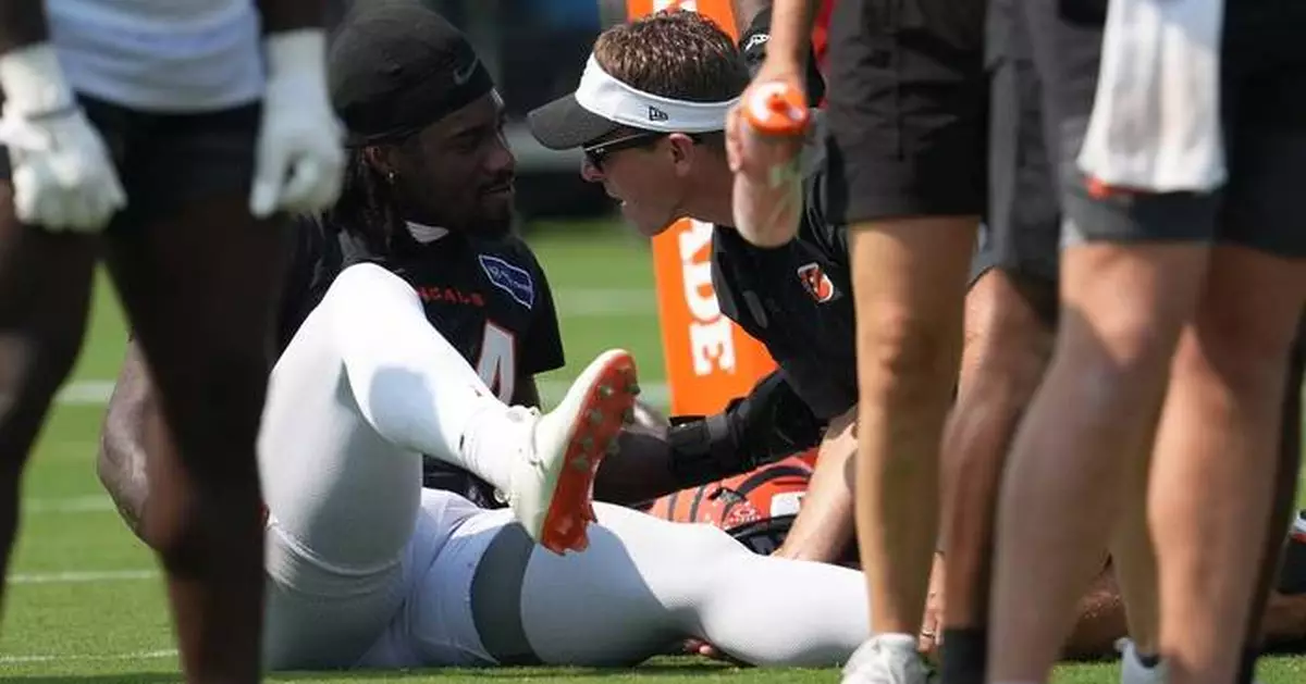 Bengals DE Shemar Stewart to miss several weeks because of hyperextended left knee