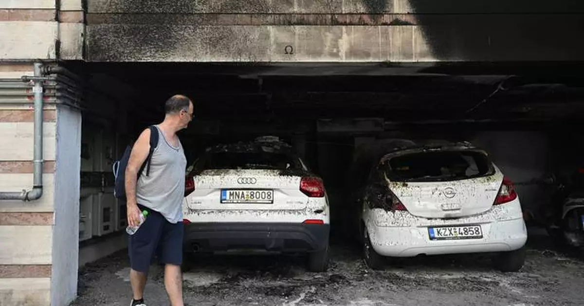 Firebomb attacks in northern Greek city target residences of governing party members