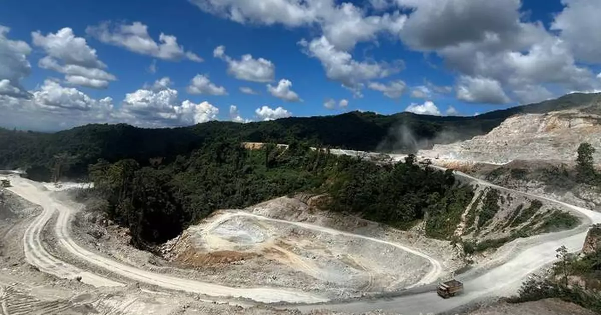 Man killed in landslide at Solomon Islands gold mine, police say