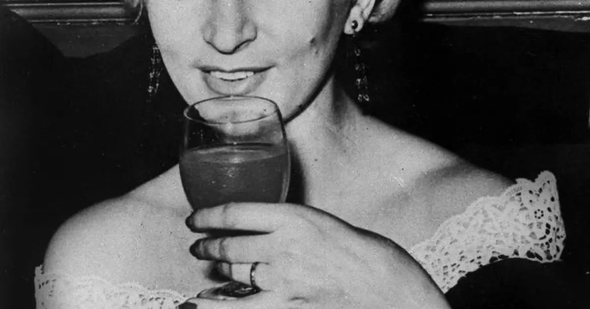 The last woman executed in Britain is given a conditional pardon