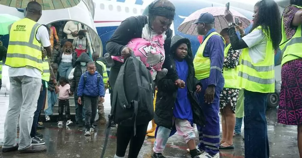 Nigeria says 2 nationals were killed during anti-migrant violence in South Africa