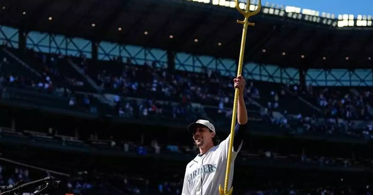 Mariners rout Blue Jays 11-0 as Logan Gilbert allows 1 hit over 7 1/3 innings