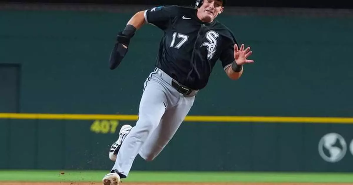 Benintendi's 3-run double chases deGrom, helps White Sox to 10-3 win over Rangers