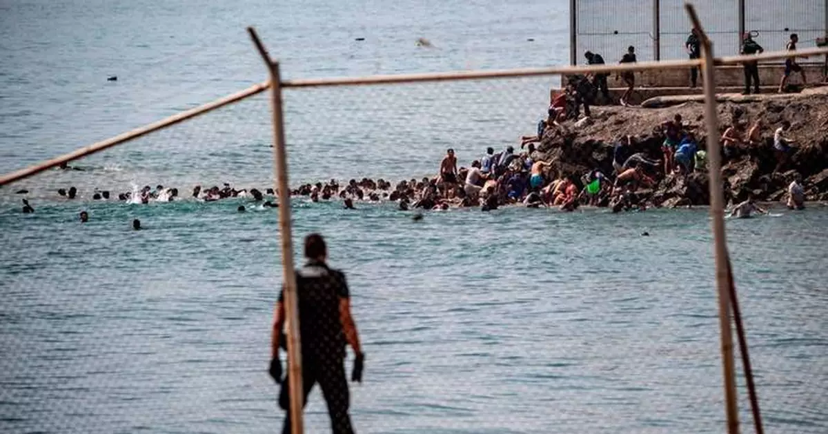 The top photos of the day by AP photojournalists