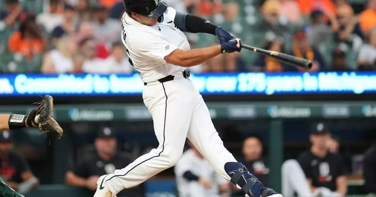 Valencia homers in 1st career plate appearance in the Tigers' 4-1 victory over the A's