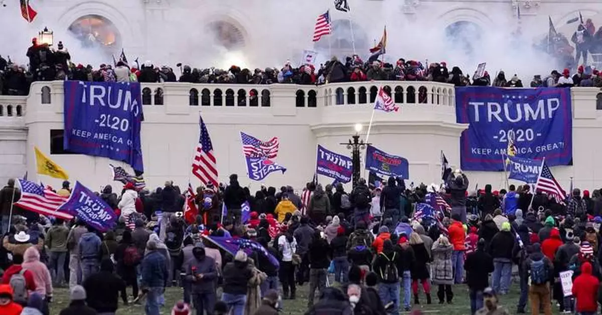 Judge tosses remnants of Proud Boys seditious conspiracy case after Trump's broad clemency