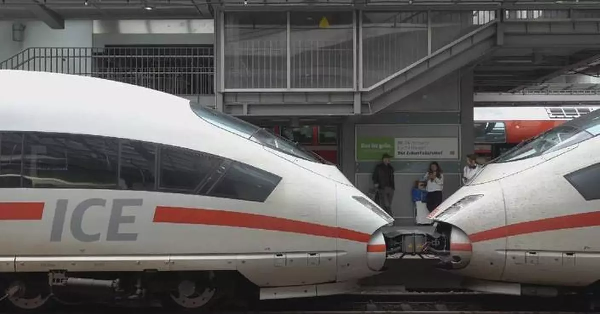 Lack of maintenance, higher volume strain German railway network: expert