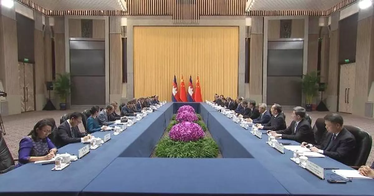 Xi hails enduring ironclad friendship between China, Cambodia