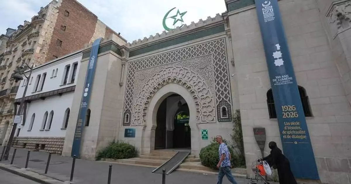 Paris’ Grand Mosque celebrates its 100th anniversary and interfaith dialogue