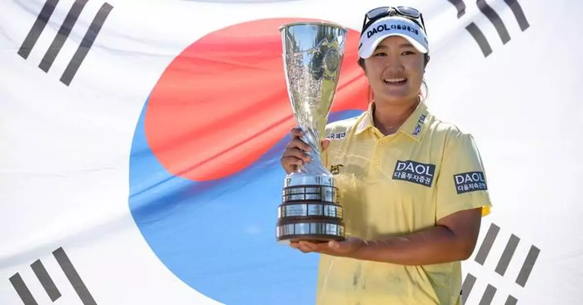 Ryu wins Evian playoff for 2nd straight major. Kim takes Scottish Open