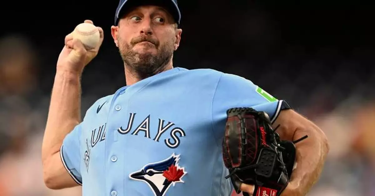 Urías homers and Blue Jays beat Nationals 3-2 in Scherzer's return to Washington