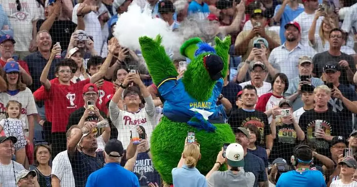 LeBron James and Bryce Harper were teenage sensations. Both signed in Philly. Can they win a title?