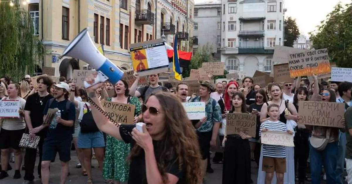 Russian strikes kill 4 in Ukraine as Zelenskyy's defense shake-up sparks anger