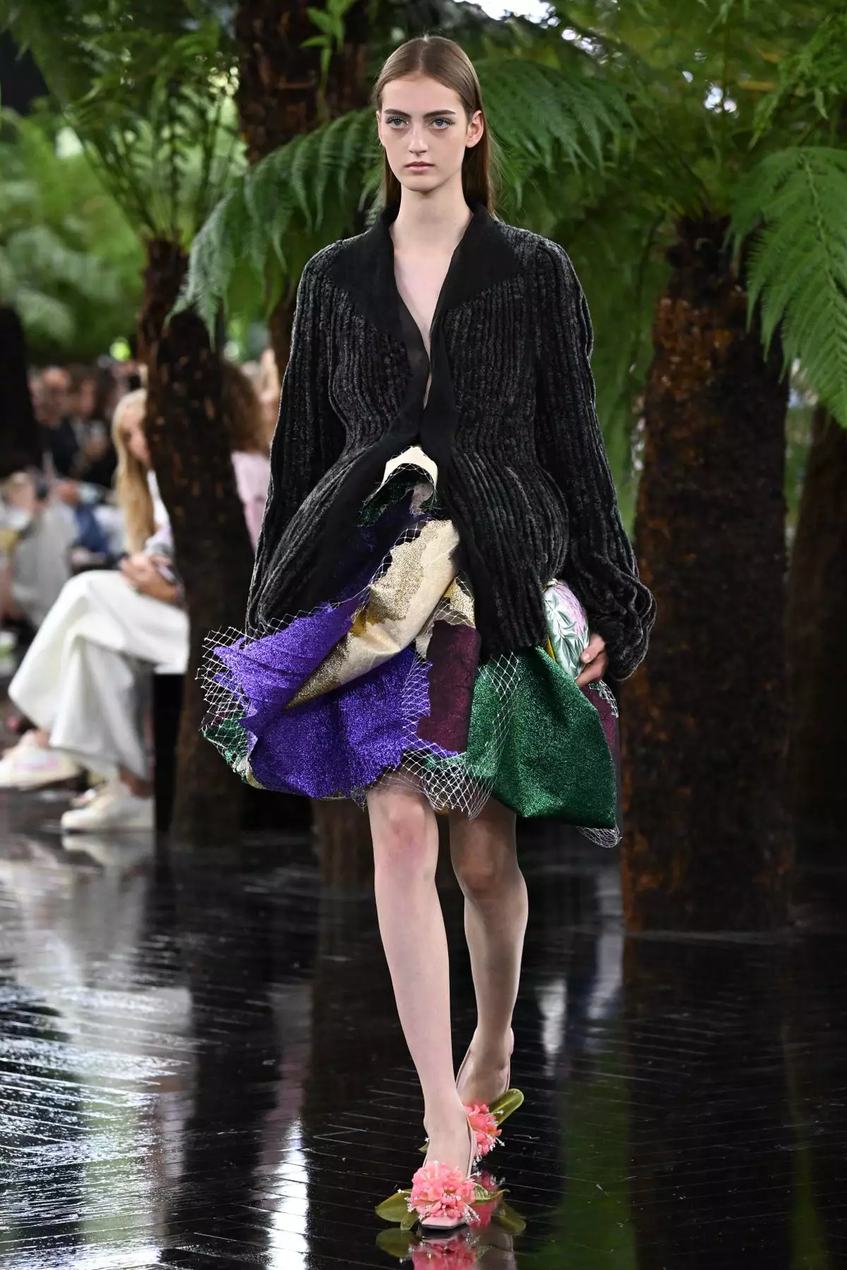 A model wears a creation as part of the Christian Dior Haute Couture Fall/Winter 2026-2027 Women's collection presented in Paris, Monday, July 6, 2026. (AP Photo/Emma Da Silva)