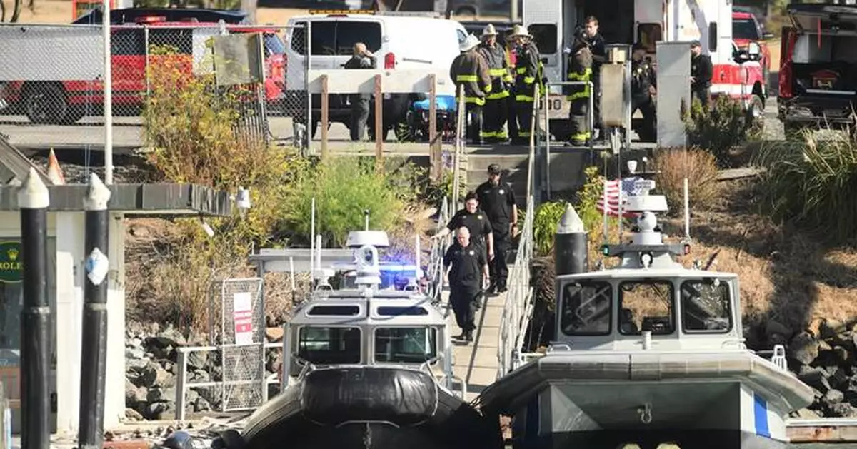1 dead and 2 missing after boat sinks near Alcatraz Island off San Francisco