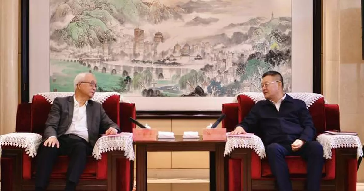 Hong Kong's Environment Secretary Visits Qinghai to Enhance Ecological Collaboration and Clean Energy Initiatives