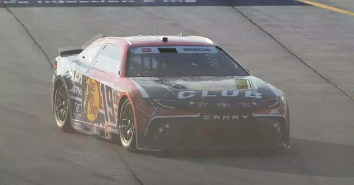 Briscoe holds off Bell in NASCAR’s return to Chicagoland Speedway