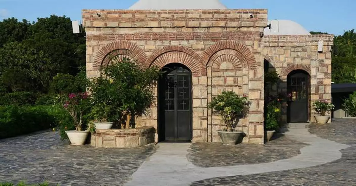 Replica of the Virgin Mary’s House draws Catholic devotees in the Philippines