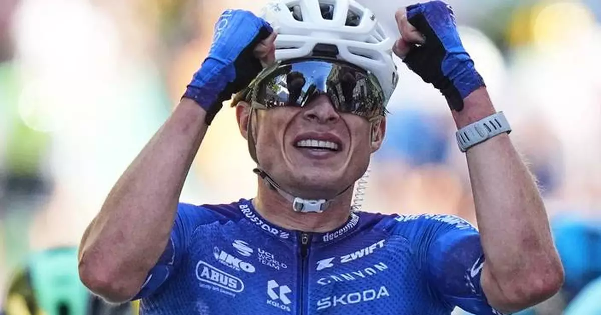 Jasper Philipsen wins stage 17 of Tour de France, Tadej Pogačar protects lead