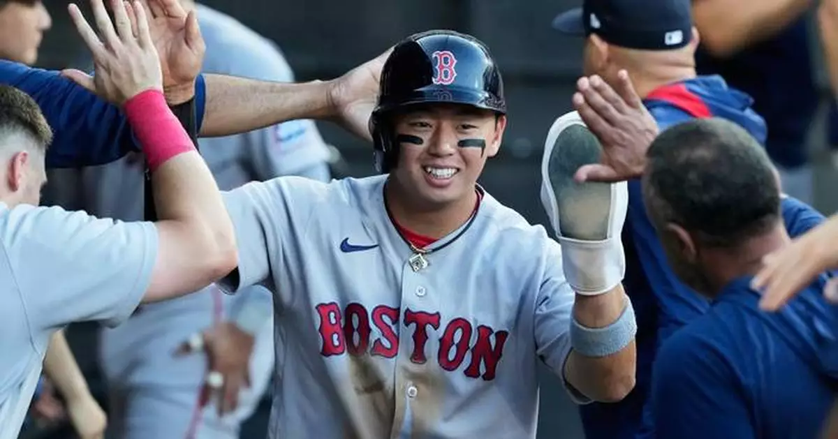 Bennett, Cheng lead the Red Sox past the White Sox, 5-0