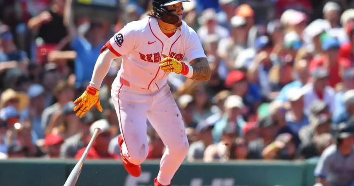 Surging Red Sox topple Blue Jays 6-1