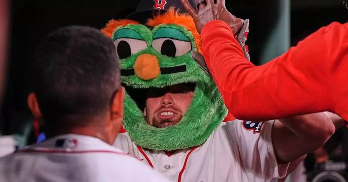 Red Sox extend win streak to 14, beating Orioles 6-5 to end Baltimore's 7-game streak