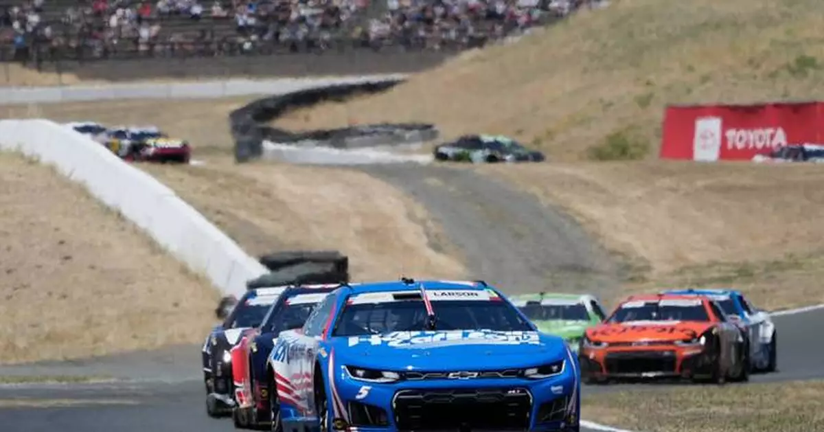 Kyle Larson looks to break winless drought as NASCAR returns to Chicagoland