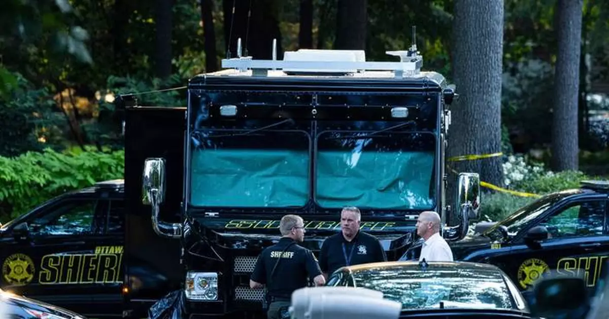 8 found dead in Michigan home after fire, some with gunshot wounds