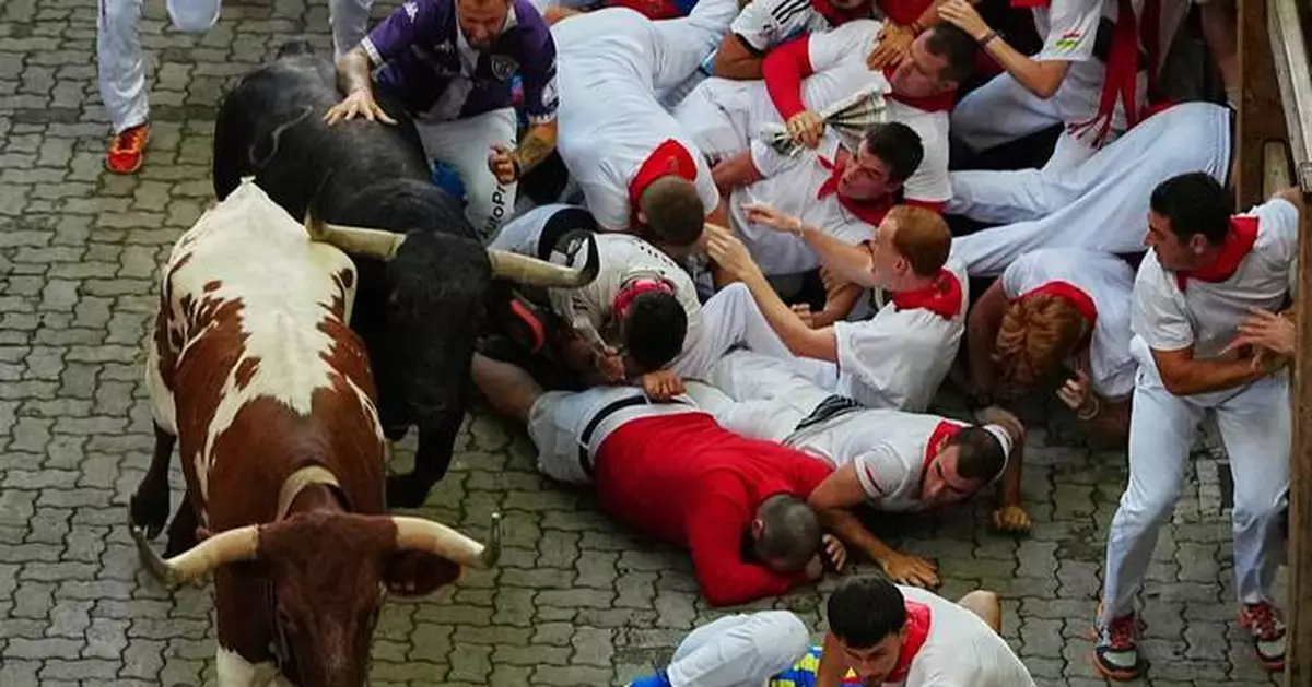 2 Spaniards gored as the San Fermin bull run festival concludes