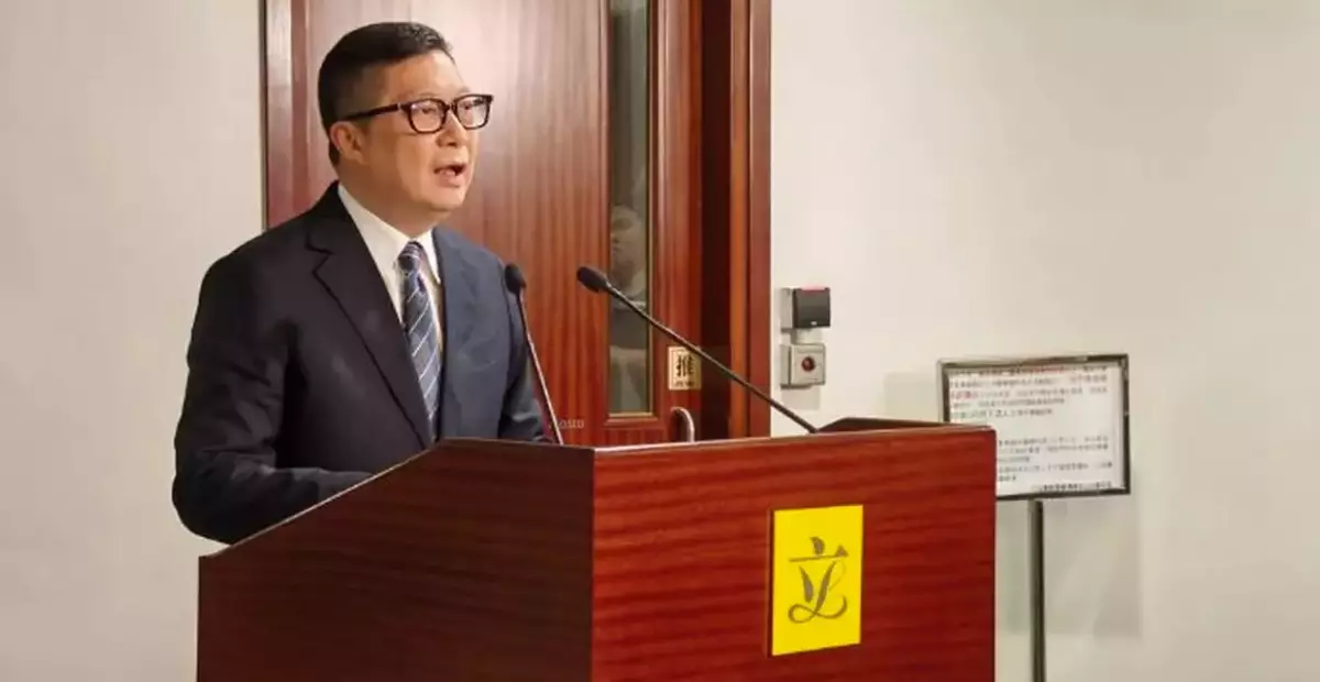 Secretary for Security Leads Security Bureau Youth Uniformed Group Leaders Forum to Shandong Province for Cultural Insights
