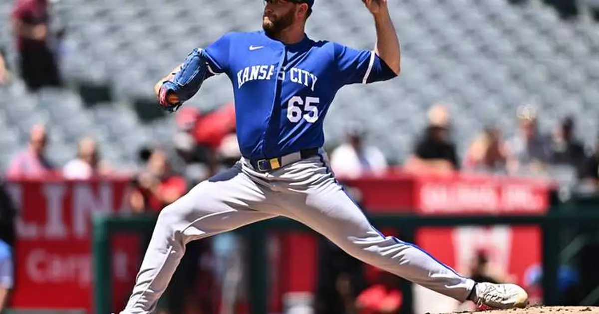 Royals LHP Noah Cameron loses no-hit bid in the 7th inning against the Angels
