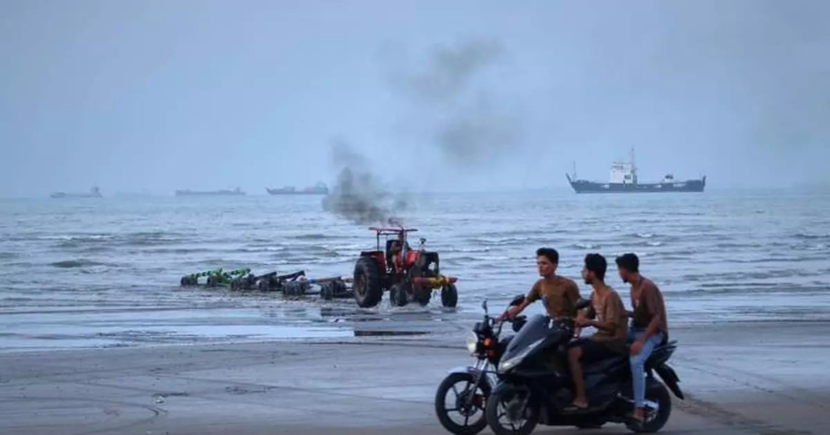 Iran won't reopen Strait of Hormuz without US concessions and other Mideast developments