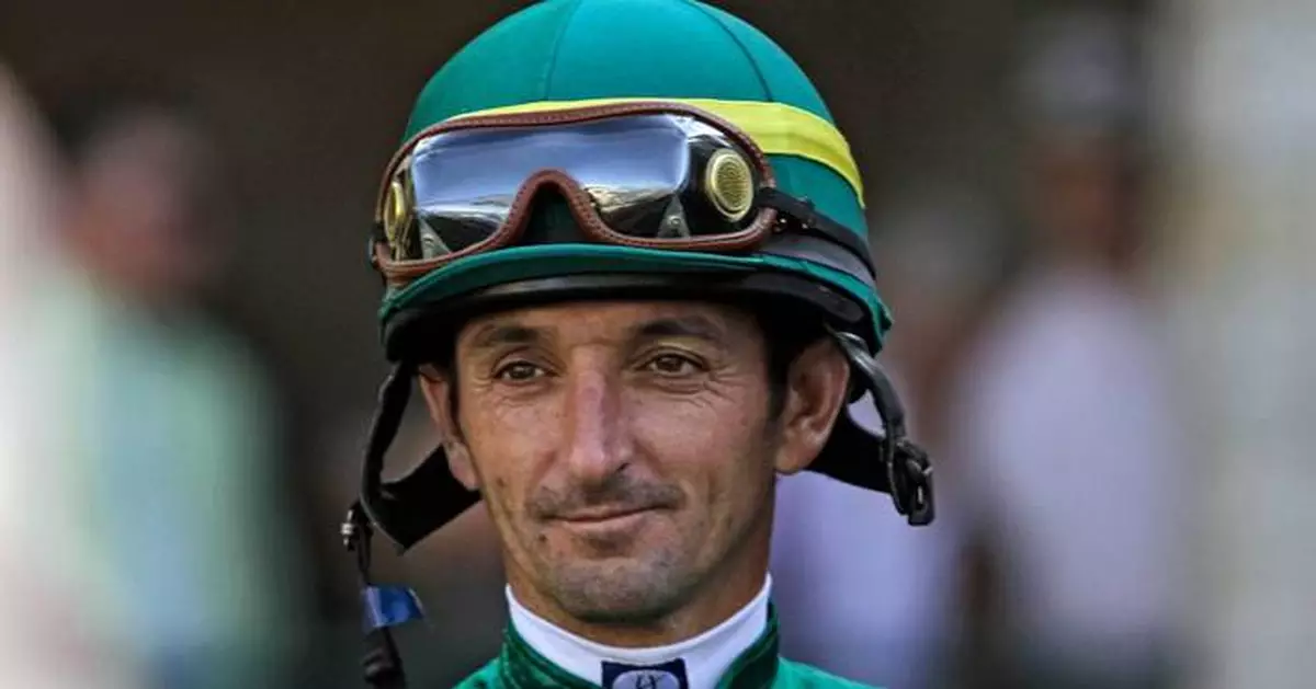 Two-time Preakness-winning jockey Robby Albarado dies at 52