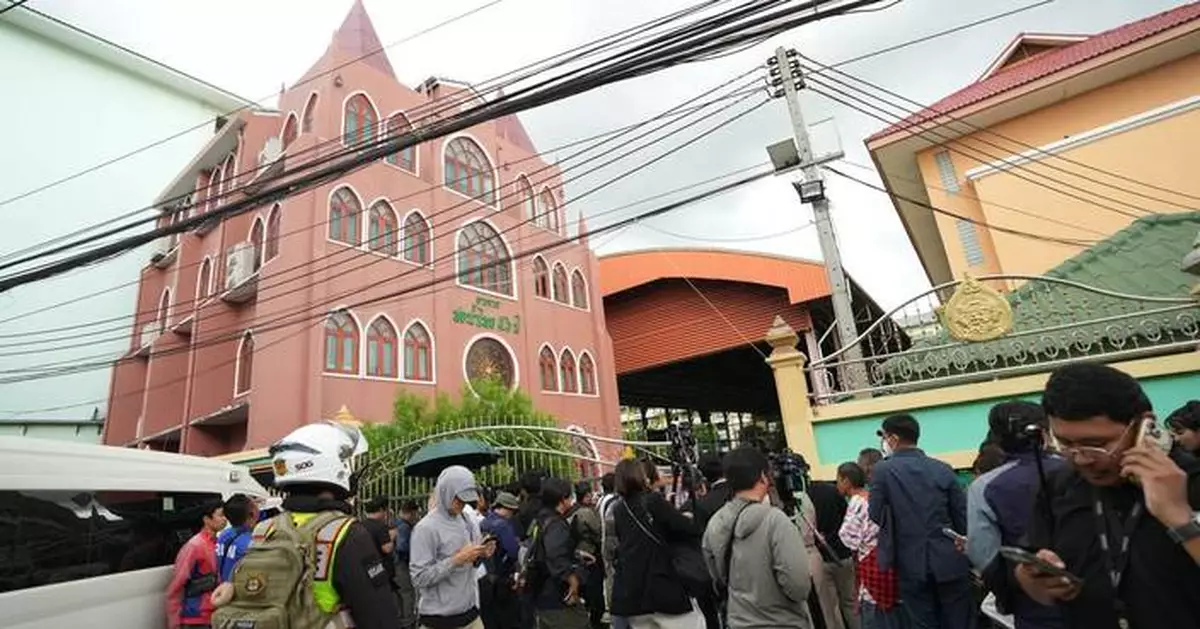 Police respond to a school shooting in Thailand, in photos