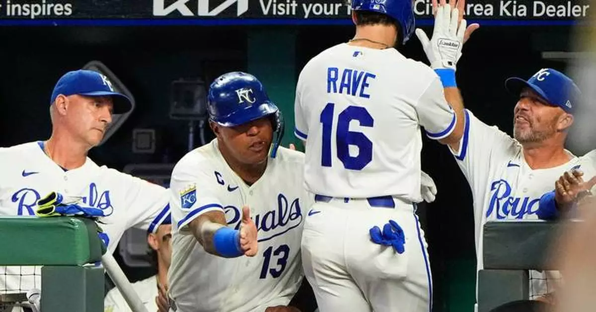 John Rave hits bases-clearing double in 7-run 8th and Royals beat Athletics 9-7