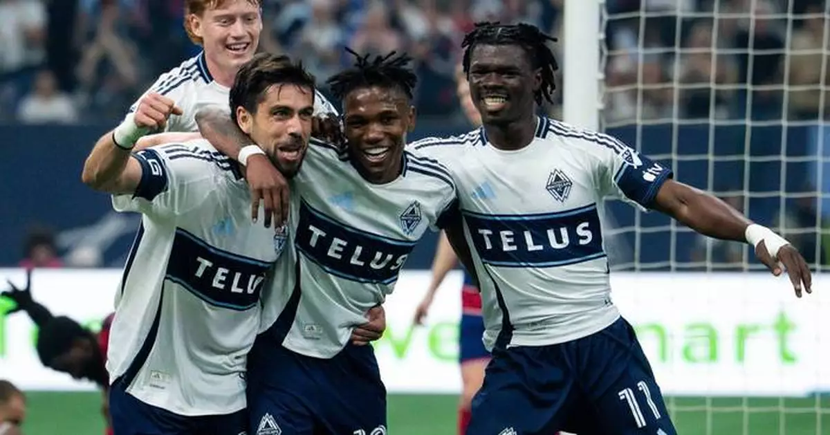 Brian White scores 2 goals, Whitecaps beat Dallas 5-0