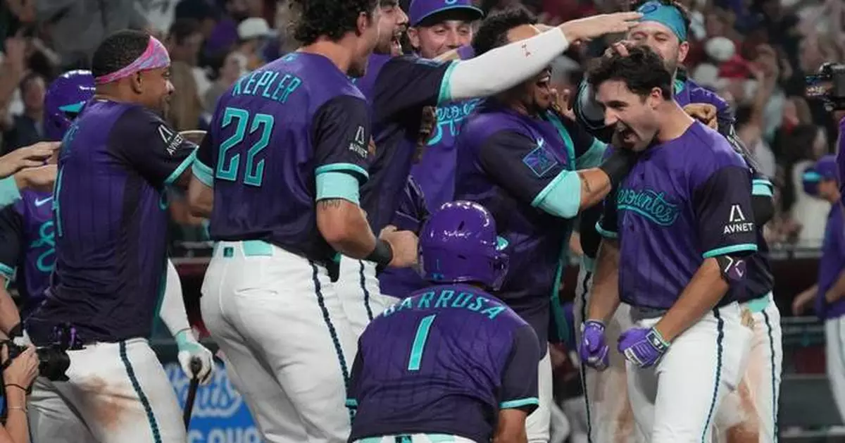 Waldschmidt walks off LA with 2-run HR as D-backs hand Dodgers 7th straight loss